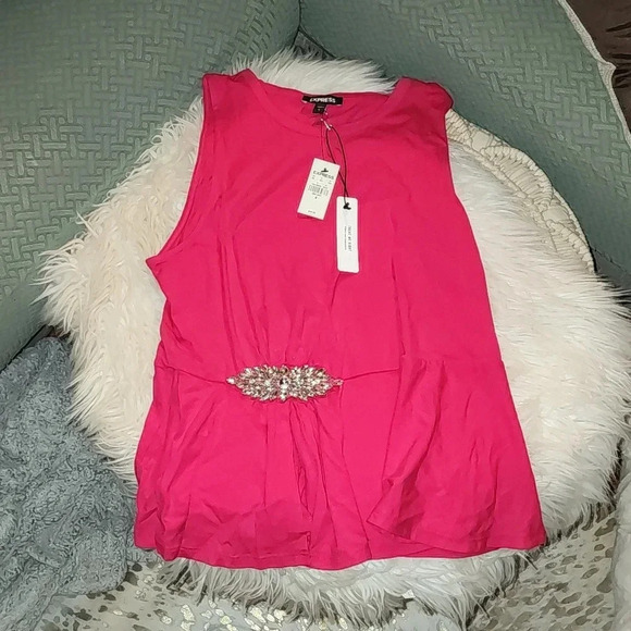 Express NWT Rhinestone Top - Picture 1 of 4